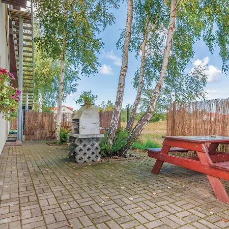Apartment 1 Bedroom Beautiful In Rowy (Pomerania)