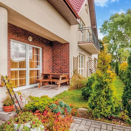 Apartment 1 Bedroom Beautiful In Rowy (Pomerania)